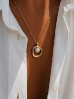 LUNA PEARL AURA
