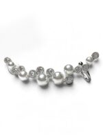 DIONE PEARL EAR CLIMBER